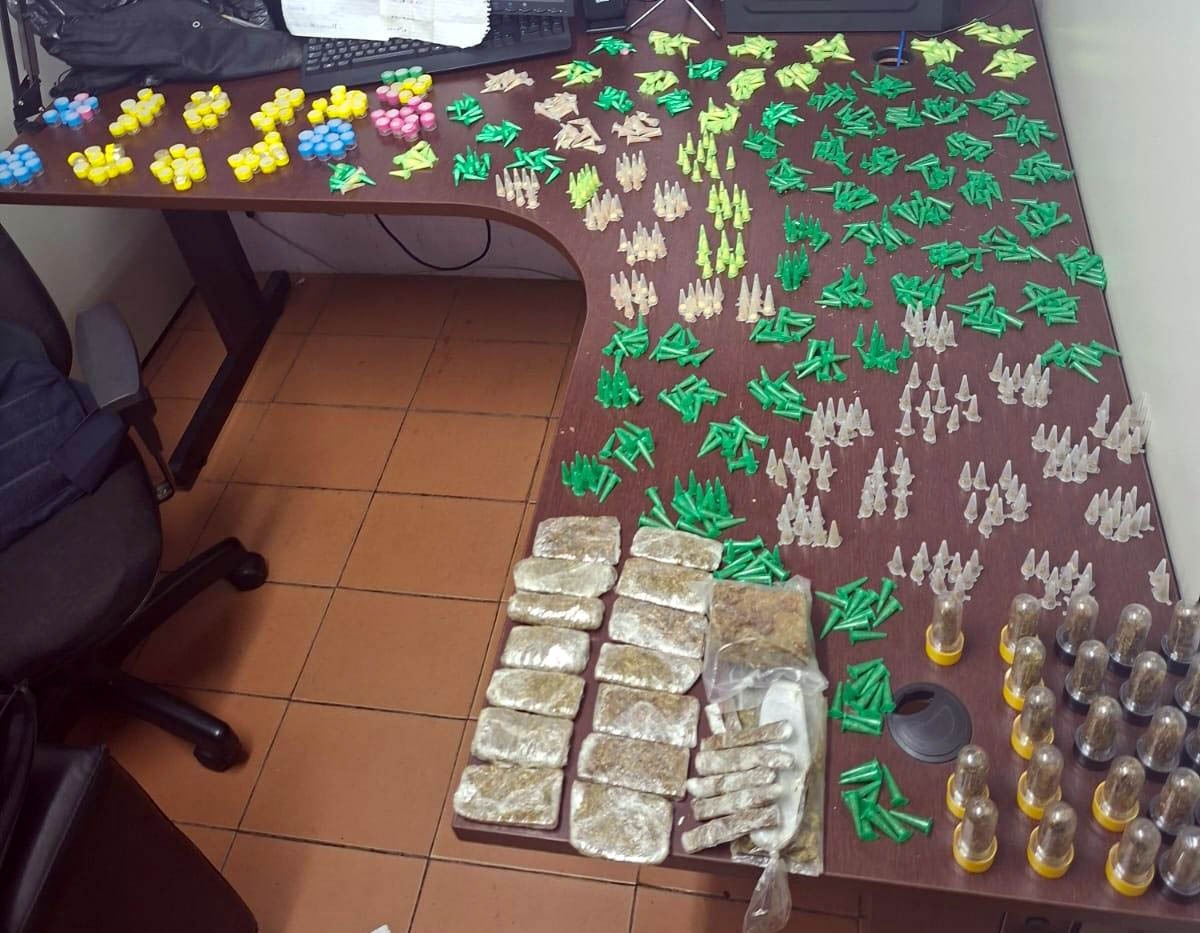 GCM apreende 1,8 kg de entorpecentes no Jardim Cristian Alice