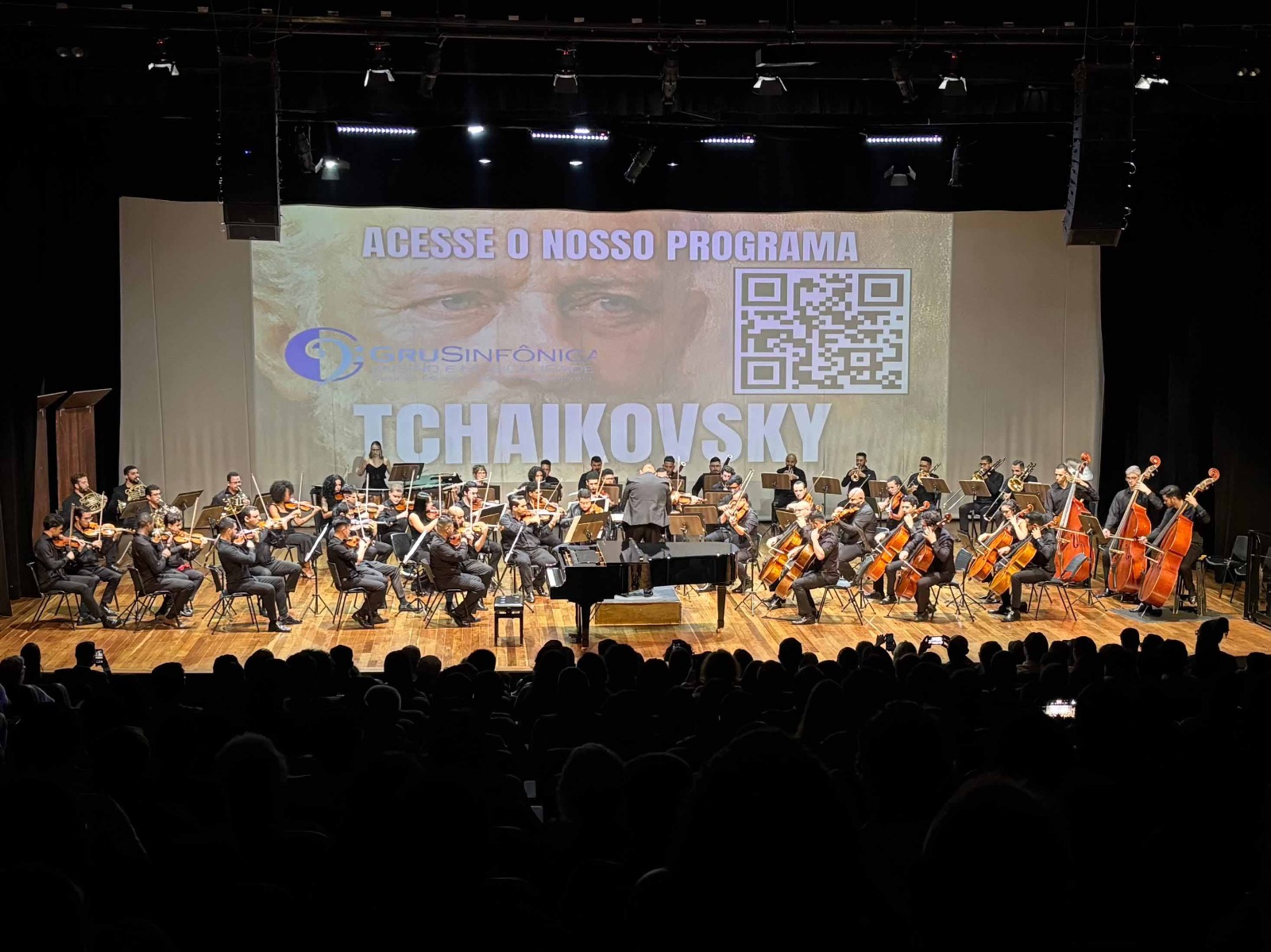 Orquestras de Guarulhos iniciam temporada 2026 em concerto com composições de Tchaikovski no Adamastor