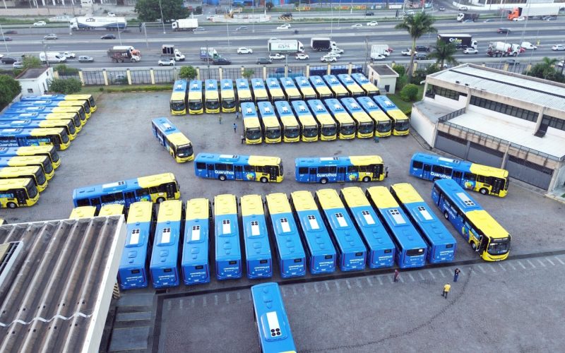 Prefeitura de Guarulhos entrega mais 76 ônibus com ar-condicionado e amplia número para 96 somente em 2026 no “Programa Geladão”