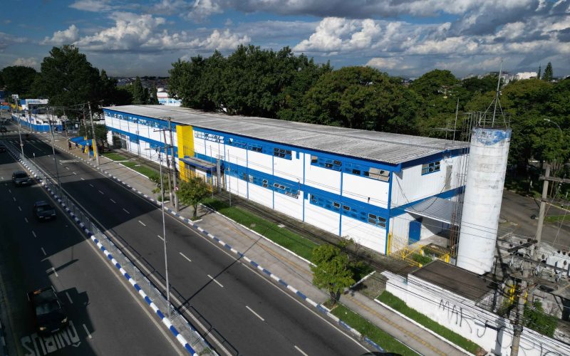 Após anúncio de impacto na rede, novas UPAs Centro e Pimentas-Bonsucesso avançam nas obras