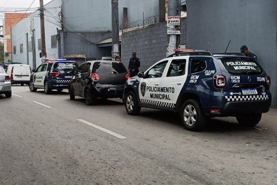 Guarulhos recupera motocicleta furtada e mais dois veículos com apoio da CSI
