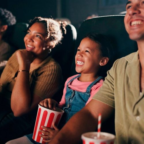 Cineminha do Bento realiza sessão gratuita com filme surpresa para reunir famílias no dia 27